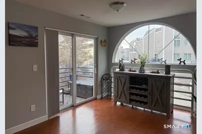 111 Harbour Close #111, New Haven, CT 06519 - Photo 6