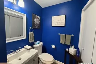 111 Harbour Close, New Haven, CT 06519 - Photo 8