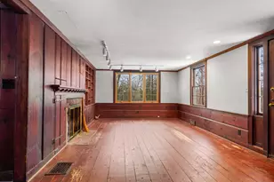 21 Old Hwy, Wilton, CT 06897 - Photo 8