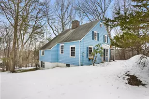 21 Old Hwy, Wilton, CT 06897 - Photo 2