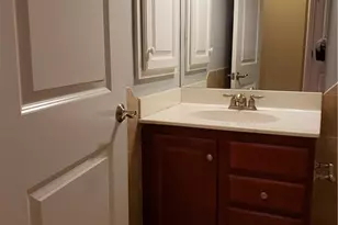 38 Smith Ave, Waterbury, CT 06708 - Photo 8