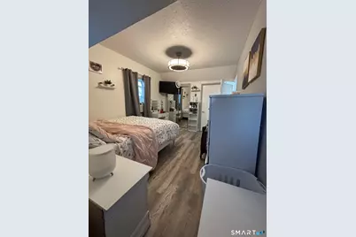 42 Bliss Street, Hartford, CT 06114 - Photo 12