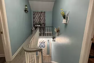 42 Bliss St, Hartford, CT 06114 - Photo 16