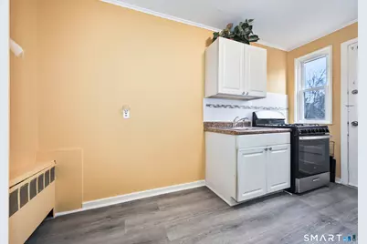 46 Nob Hill Circle #C, Bridgeport, CT 06610 - Photo 12