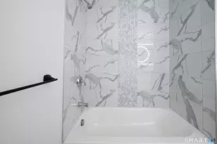 6 Liberty Terrace, North Haven, CT 06473 - Photo 18