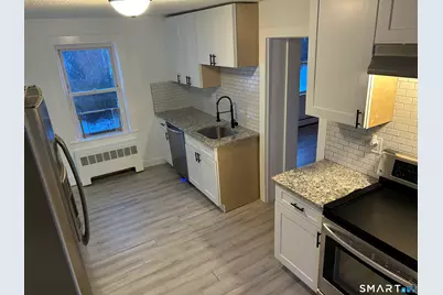 7 Rose Street, Norwich, CT 06360 - Photo 6