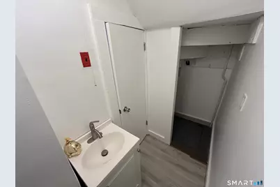 7 Rose Street, Norwich, CT 06360 - Photo 16