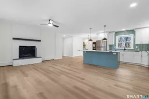 671 Elm St, Monroe, CT 06468 - Photo 4