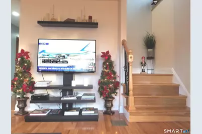 1093 Shippan Avenue, Stamford, CT 06902 - Photo 4