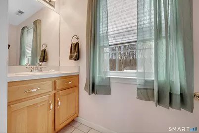 22 Commodore Hull Drive, Derby, CT 06418 - Photo 12