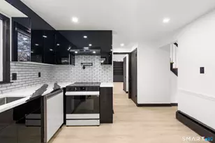 53 Northfield Dr, East Hartford, CT 06118 - Photo 4