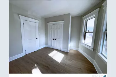 74 Garfield Avenue #1st floor, Bridgeport, CT 06606 - Photo 8