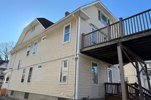 74 Garfield Ave, Bridgeport, CT 06606 - Photo 10