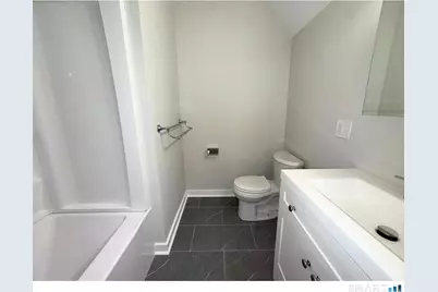 74 Garfield Avenue #3rd Floor, Bridgeport, CT 06606 - Photo 8