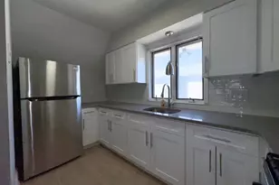 74 Garfield Ave, Bridgeport, CT 06606 - Photo 10