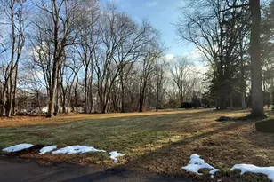 18 Fernwood Ln, Cheshire, CT 06410 - Photo 4