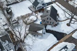 50 Pleasant Dr, Hamden, CT 06514 - Photo 30