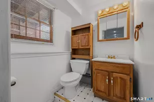 335 Judson Ave, Groton, CT 06355 - Photo 34