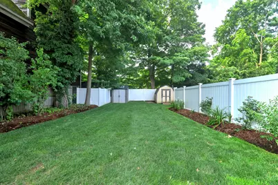 18 Day Spring Avenue, Hamden, CT 06518 - Photo 6