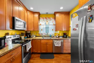 91 Brown St, West Haven, CT 06516 - Photo 10