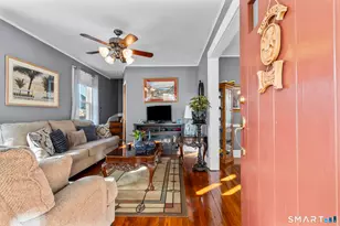 91 Brown St, West Haven, CT 06516 - Photo 4