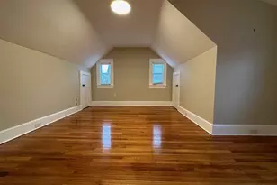 70 Hawthorne St, Bridgeport, CT 06610 - Photo 20