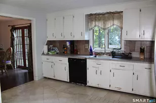 211 Macktown Rd, Windsor, CT 06095 - Photo 6