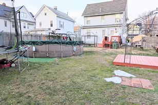 188 Holly St, Bridgeport, CT 06607 - Photo 4