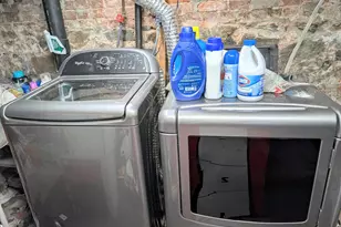 188 Holly St, Bridgeport, CT 06607 - Photo 30