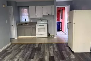 240 Oak St, Bridgeport, CT 06604 - Photo 1