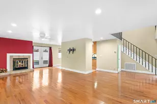 1230 Hope St, Stamford, CT 06907 - Photo 4
