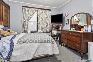 82 Bunker Hill Ave, Waterbury, CT 06708 - Photo 6