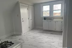 195 Helen St, Hamden, CT 06514 - Photo 2