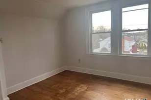 195 Helen St, Hamden, CT 06514 - Photo 6