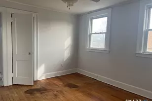 195 Helen St, Hamden, CT 06514 - Photo 8