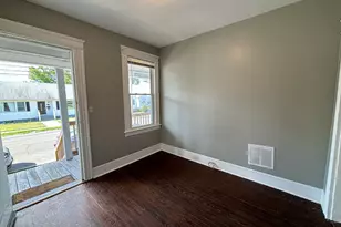 334 Hollister St, Stratford, CT 06615 - Photo 2