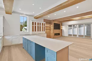 112 Sheep Hill Rd, Greenwich, CT 06878 - Photo 2