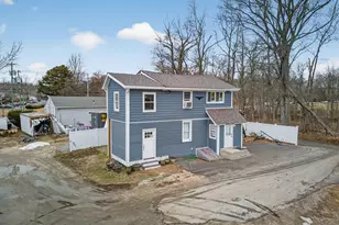 1780 Boston Post Rd, Old Saybrook, CT 06475 - Photo 12