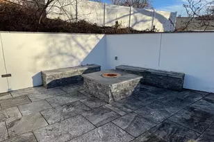 547 B Laurel St, East Haven, CT 06512 - Photo 10