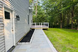 238 Berkshire Rd, Newtown, CT 06482 - Photo 34