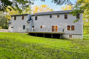 238 Berkshire Rd, Newtown, CT 06482 - Photo 38