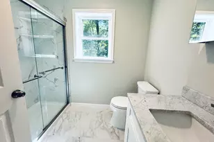 238 Berkshire Rd, Newtown, CT 06482 - Photo 20