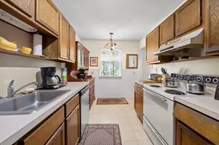 405 Heritage Vlg, Southbury, CT 06488 - Photo 6