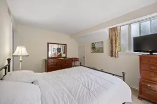 405 Heritage Vlg, Southbury, CT 06488 - Photo 16