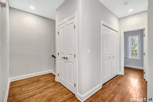 22 Ashwood Cir, Shelton, CT 06484 - Photo 4