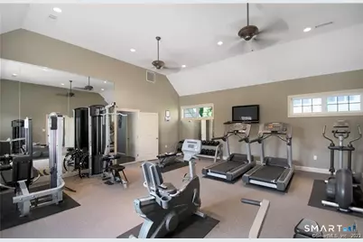 22 Ashwood Circle #22, Shelton, CT 06484 - Photo 6