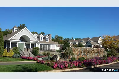 22 Ashwood Circle #22, Shelton, CT 06484 - Photo 2