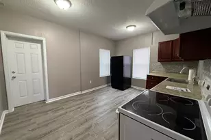 5 Winter St, Hartford, CT 06120 - Photo 2