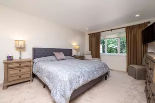 12 Blvd Dr, Danbury, CT 06810 - Photo 12