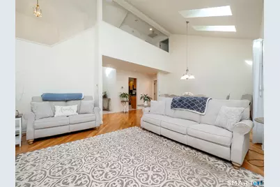 12 Boulevard Drive #31-172, Danbury, CT 06810 - Photo 10